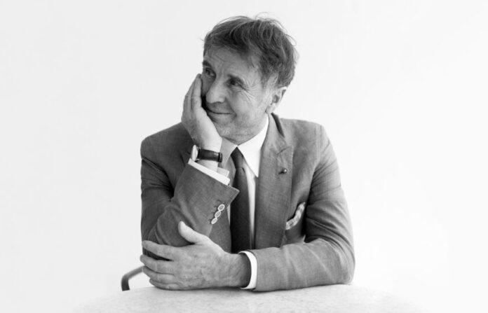 brunello cucinelli busta paga natale