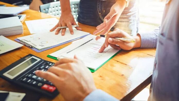 Imprenditori e contributi, cosa sapere e come muoversi